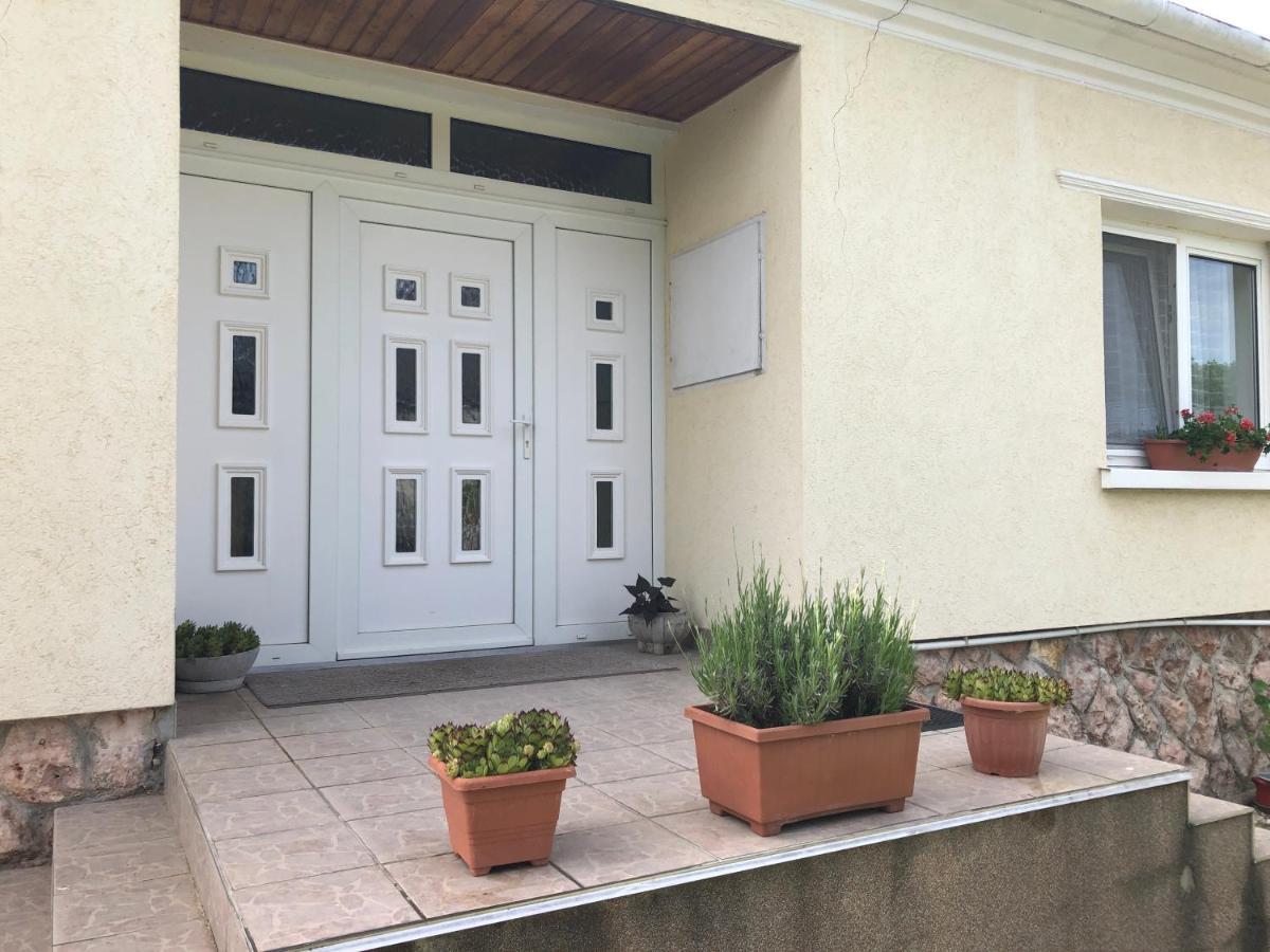 Elvira Vendégház Kisbodak Exterior foto