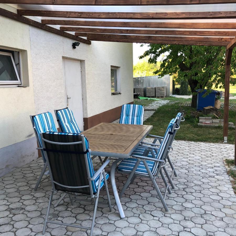 Elvira Vendégház Kisbodak Exterior foto